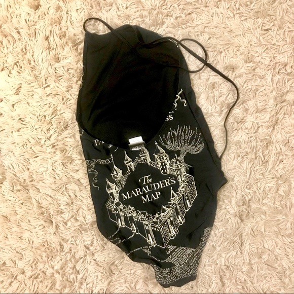 Harry Potter One Piece swimsuit - Picture 3 of 5